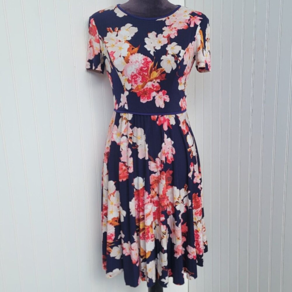 Brand New Maggy London Women's Floral Pleated Dress
